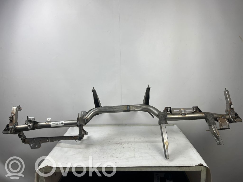 BMW 5 E60 E61 Balkis panelės tvirtinimo 