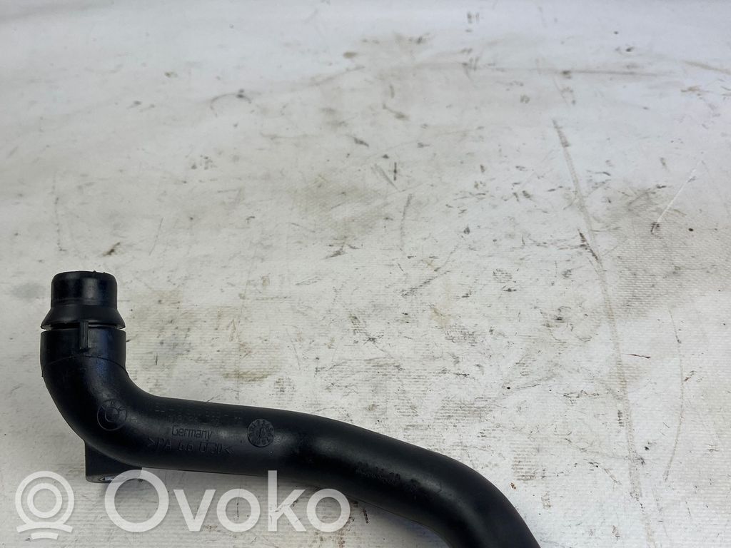 BMW 5 E60 E61 Engine coolant pipe/hose 