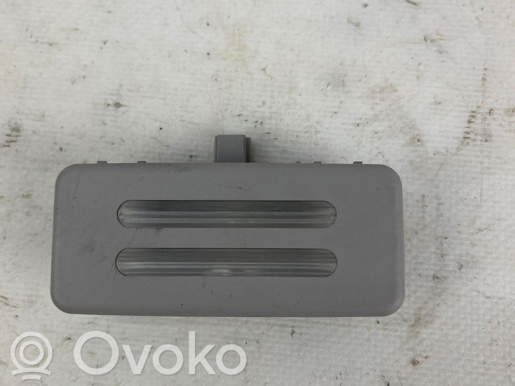 Front seat light   15514900
