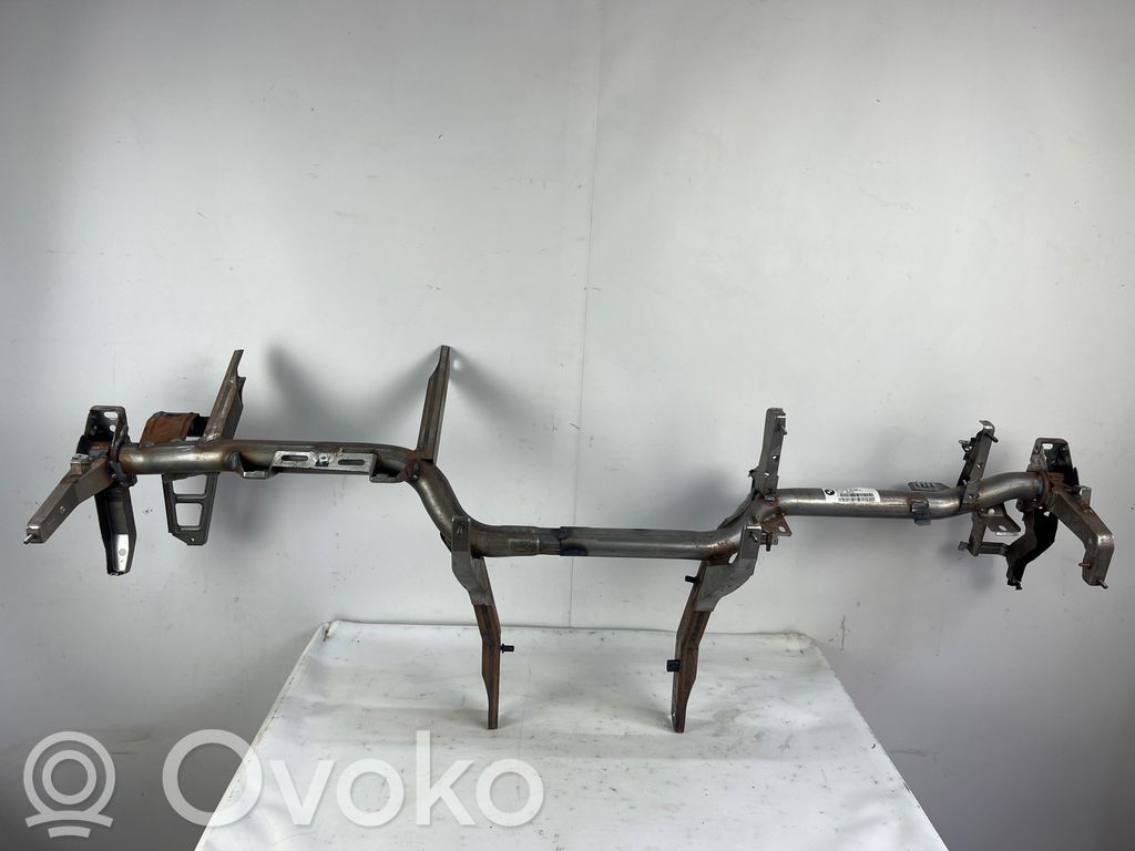 BMW 5 E60 E61 Balkis panelės tvirtinimo 