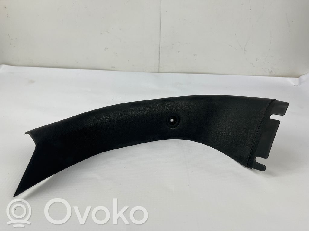 BMW 1 E81 E87 Tailgate/trunk side cover trim 