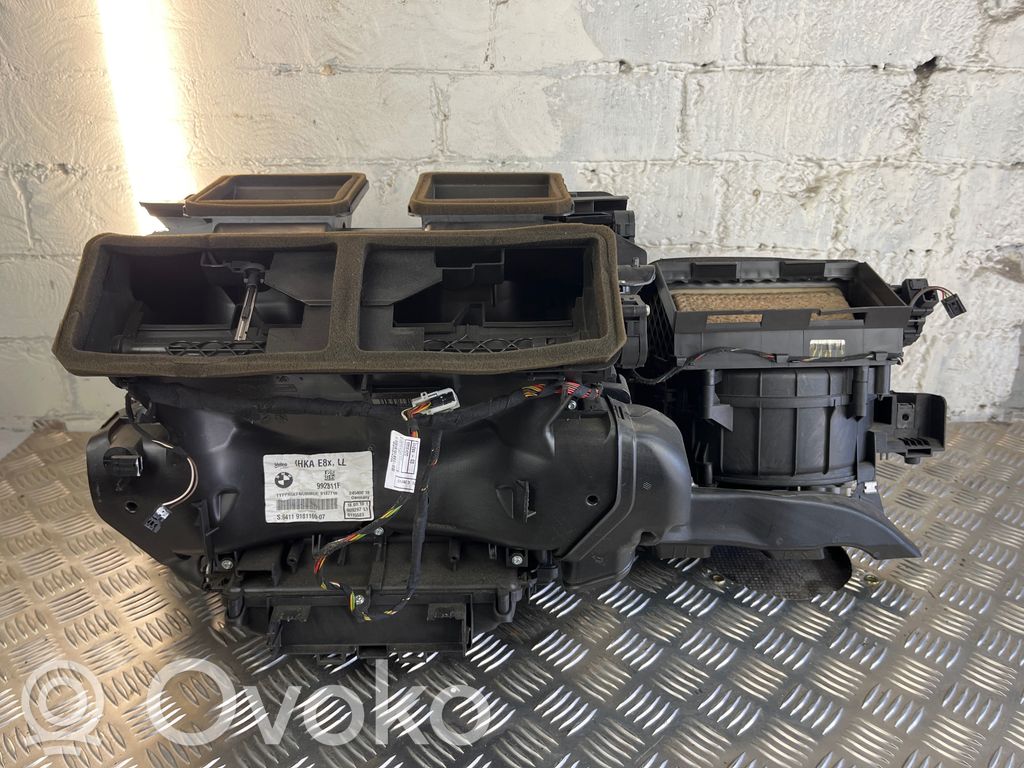 BMW 1 E81 E87 Salona gaisa mezgla komplekts 
