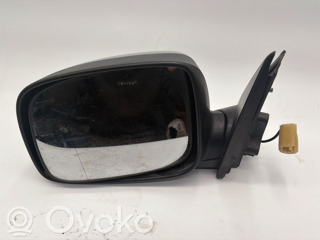 Isuzu D-Max Front door electric wing mirror 