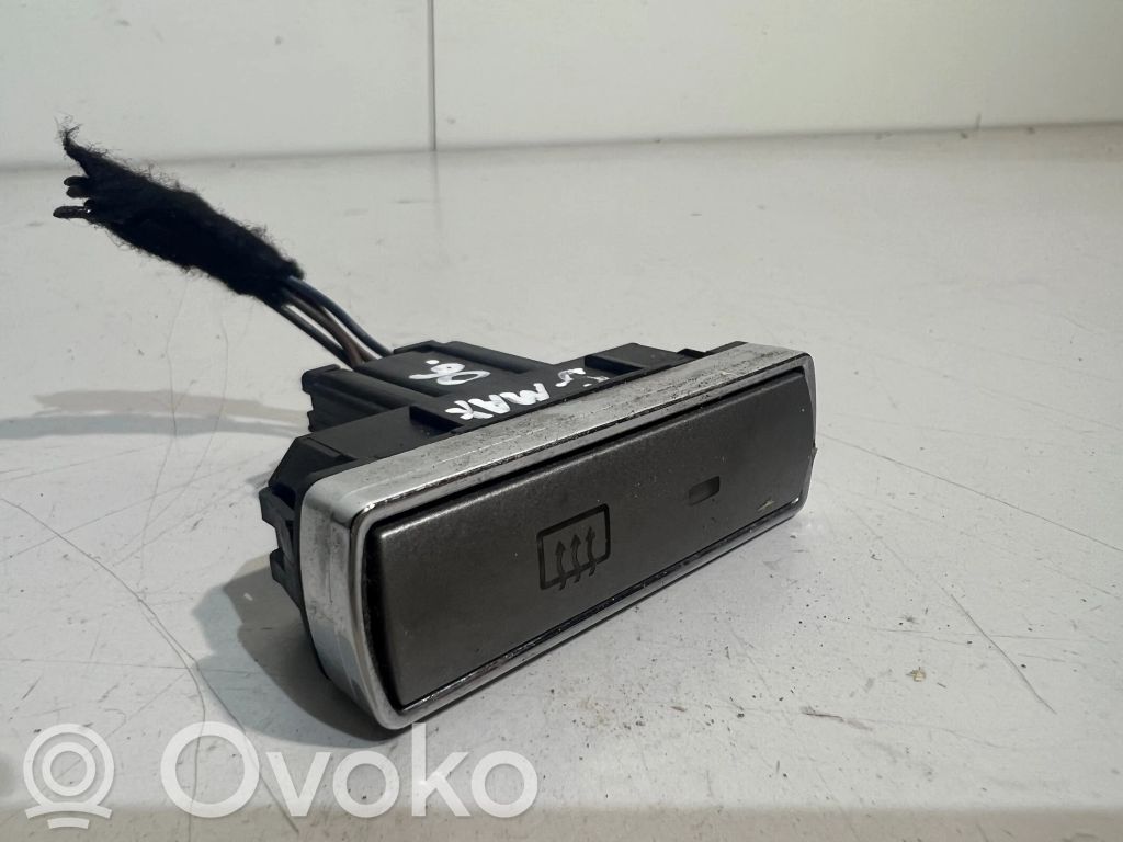 Windscreen/window heater switch   18C621,21062006
