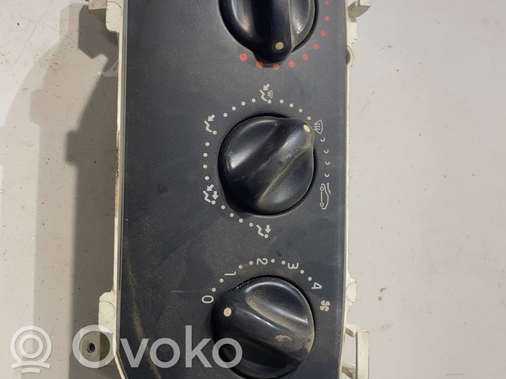Renault Thalia I Climate control unit 