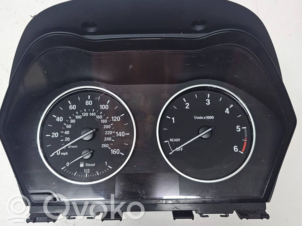 BMW 1 F20 F21 Spidometras (prietaisų skydelis) 