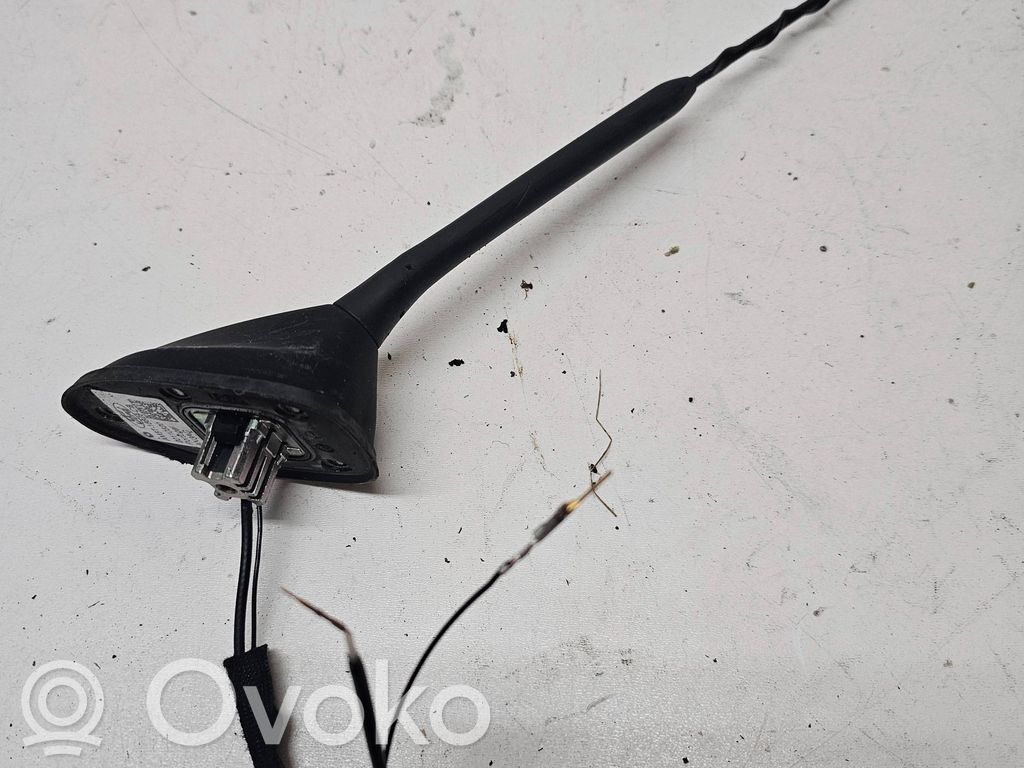 Ford Focus Radio antenna 
