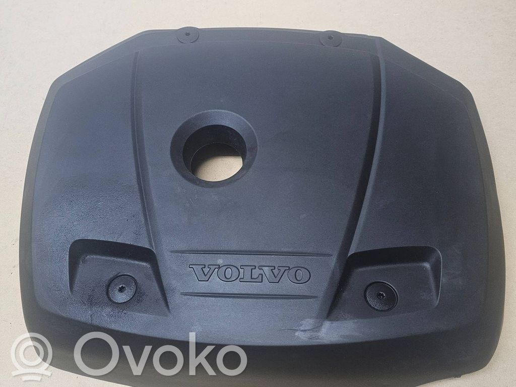 Volvo V40 Cross country Engine cover (trim) 