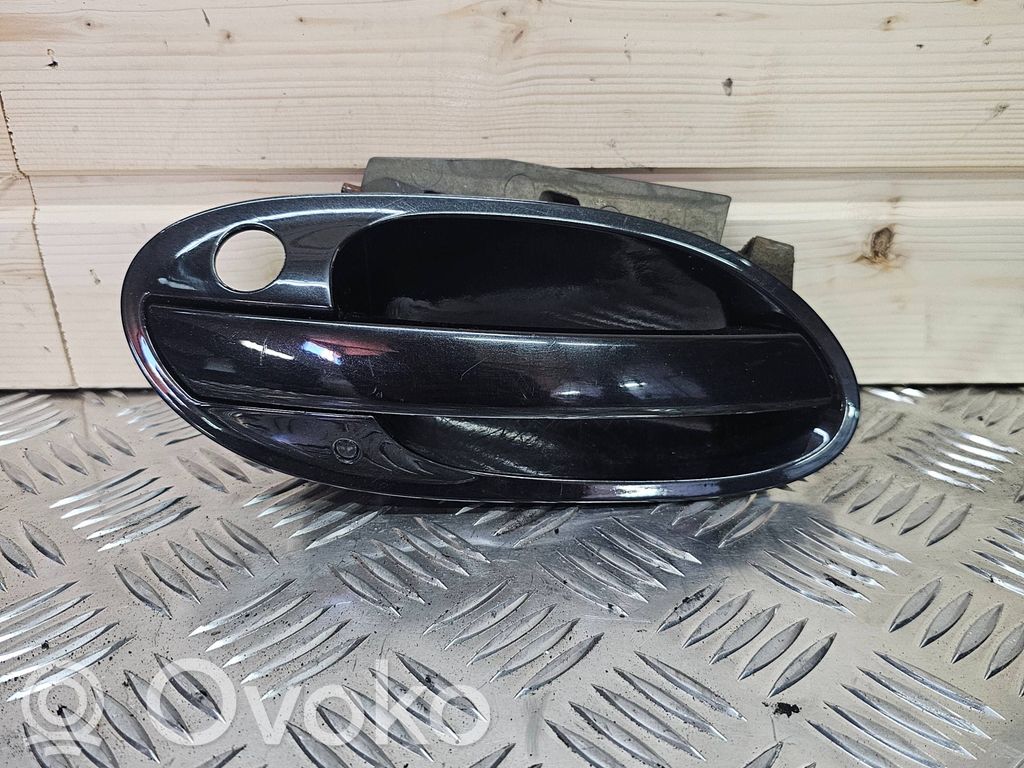 BMW 7 E65 E66 Etuoven ulkokahva 
