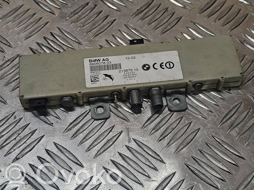 BMW 5 E39 Antenos stiprintuvas 