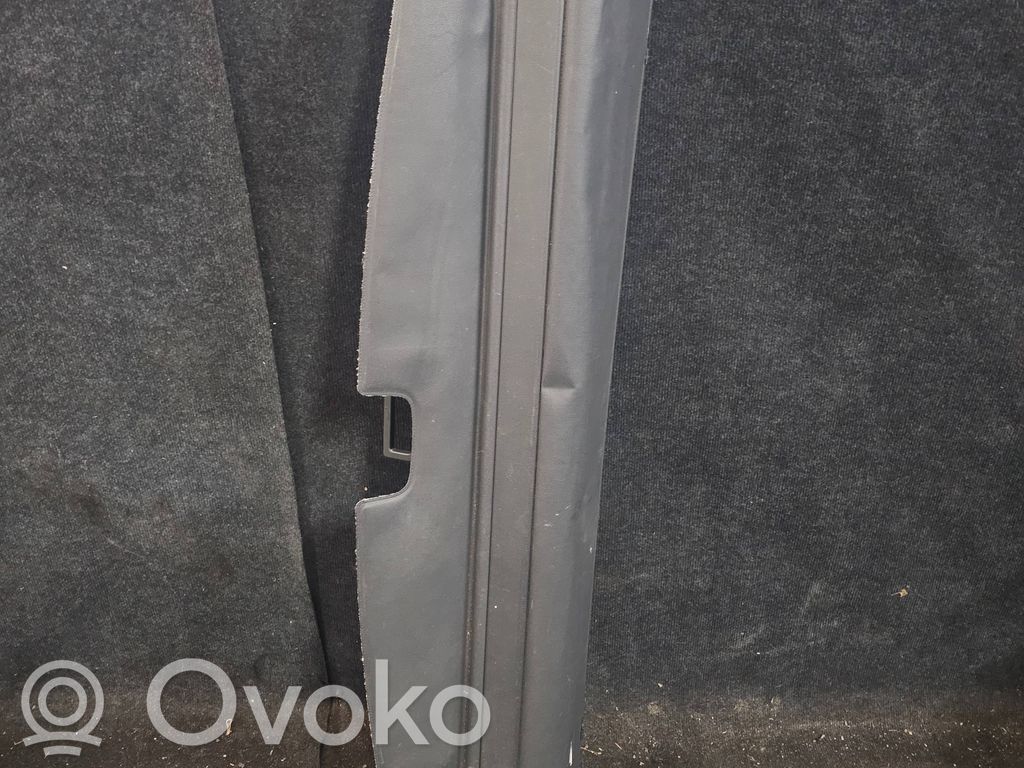 Opel Astra H Roleta bagażnika 