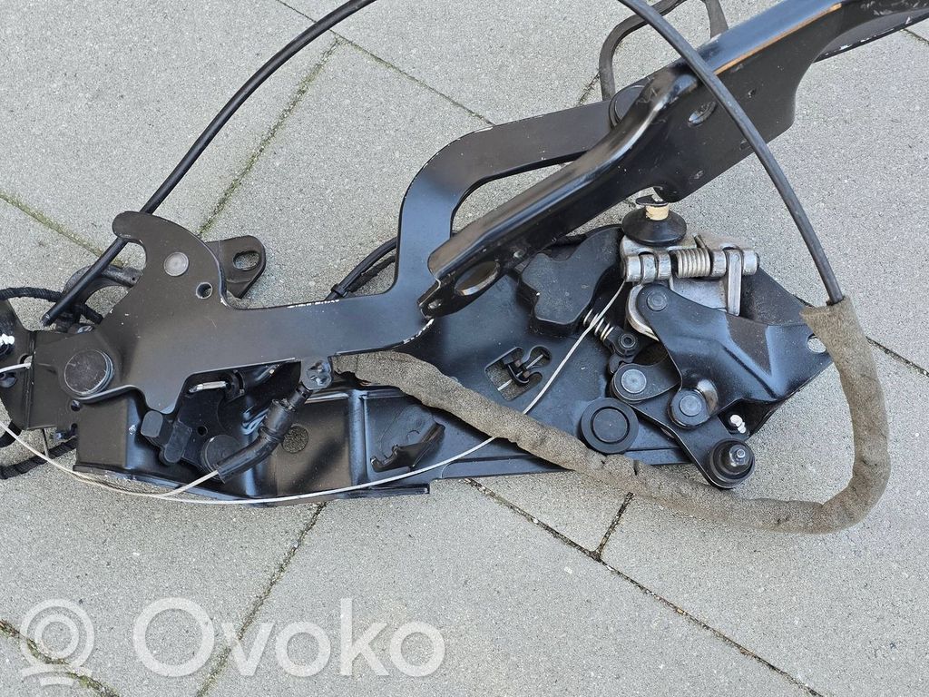 Convertible roof hinge   7174773
