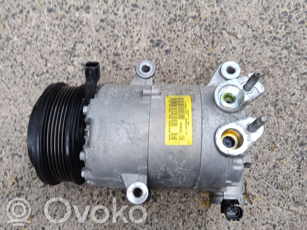 Ford Kuga II Kompresor / Sprężarka klimatyzacji A/C 