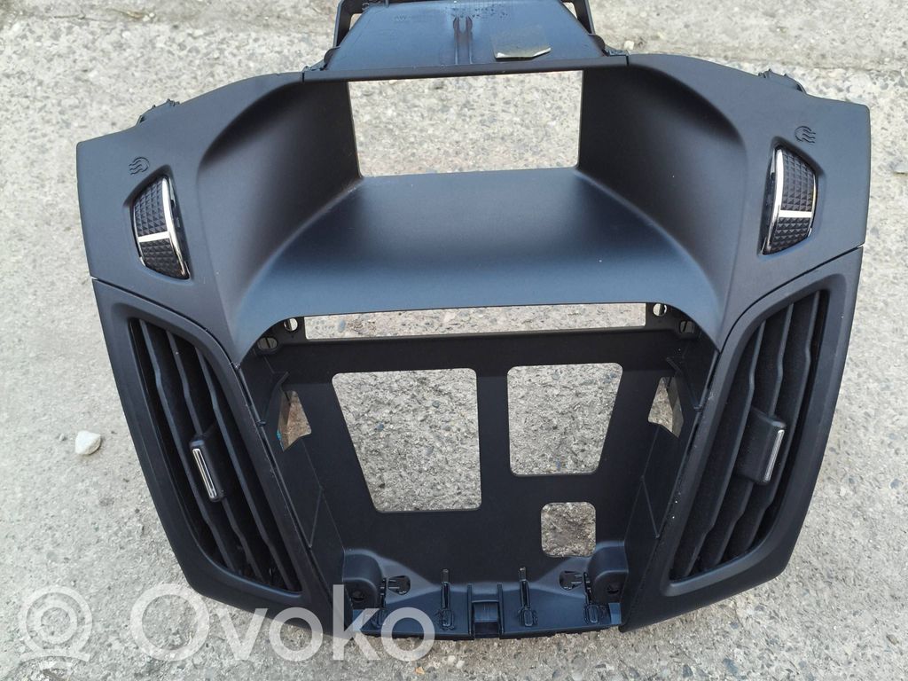 Panelės apdaila   BM5118835H