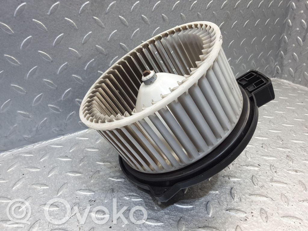 Mazda 6 Mazā radiatora ventilators 