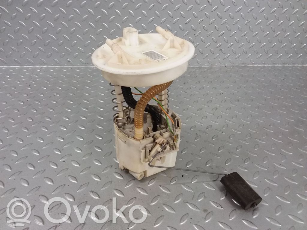 Ford Fiesta Bomba interna de combustible 