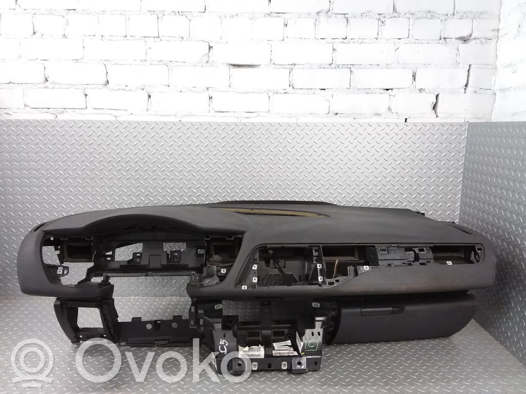 Citroen C5 Panelė 