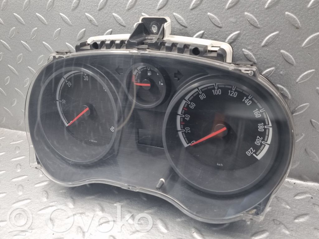 Opel Corsa D Speedometer (instrument cluster) 