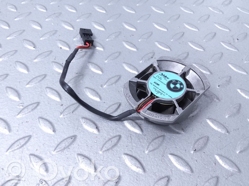 Lüfter Ventilator Gebläse Sitz   7056235