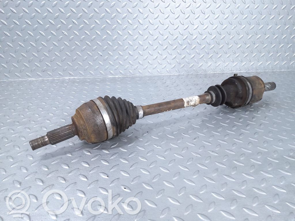 Renault Clio III Priekinis pusašis 