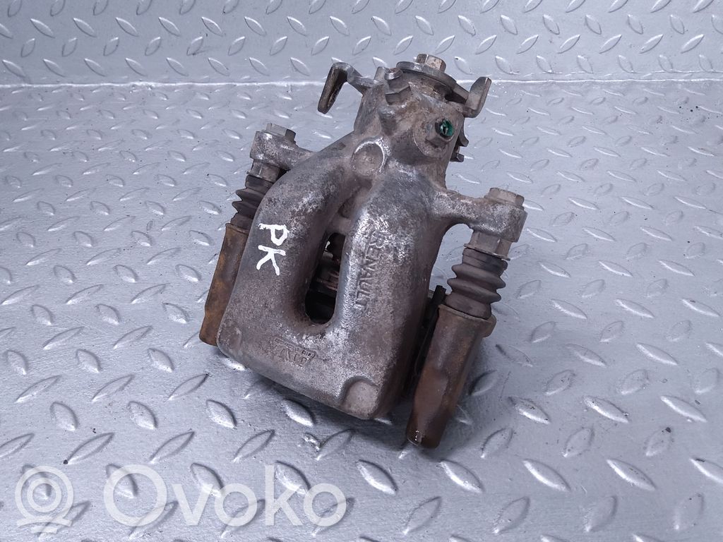 Renault Clio III Front brake caliper 