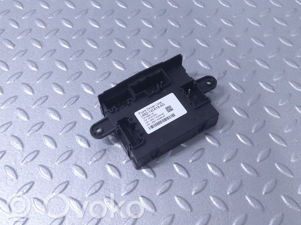 Land Rover Defender Door control unit/module 