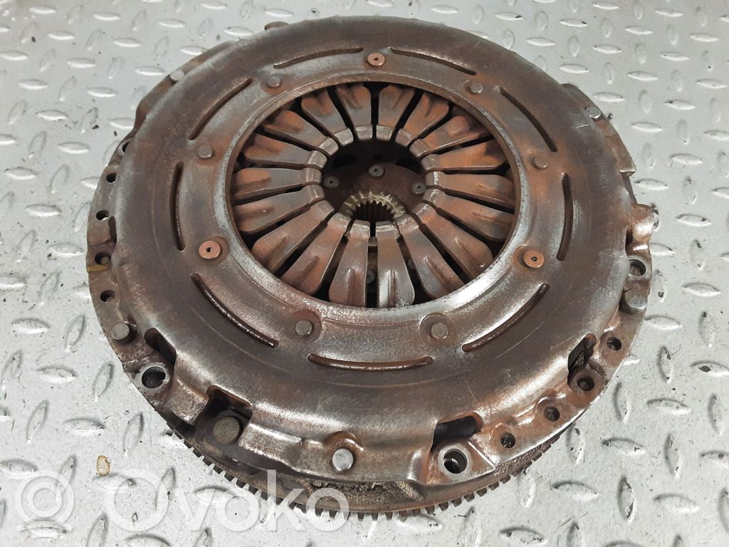 KIA Ceed Sankabos komplektas 