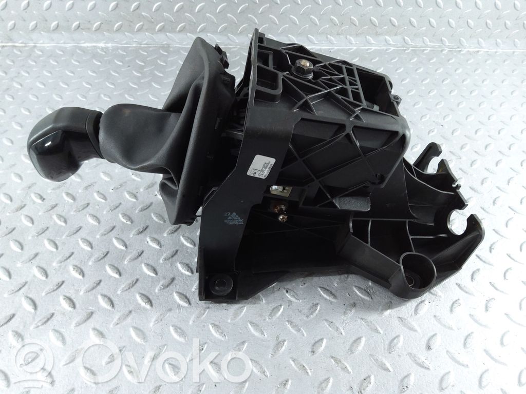 Citroen Berlingo Pavarų perjungimo mechanizmas (kulisa) 