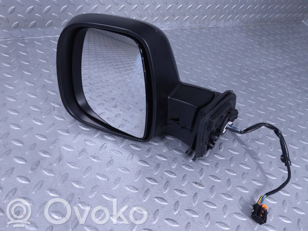 Citroen Berlingo Front door electric wing mirror 