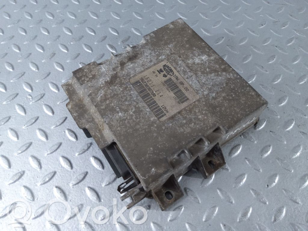 Peugeot 806 Engine control unit/module 