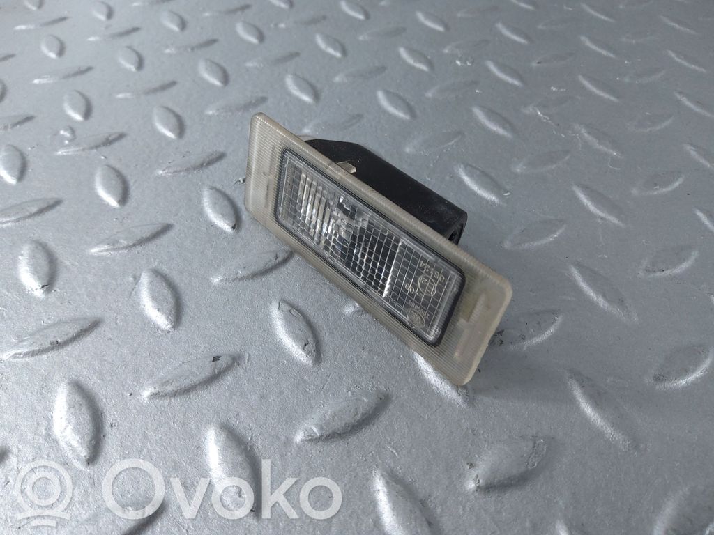Cadillac XTS Éclairage de plaque d'immatriculation 