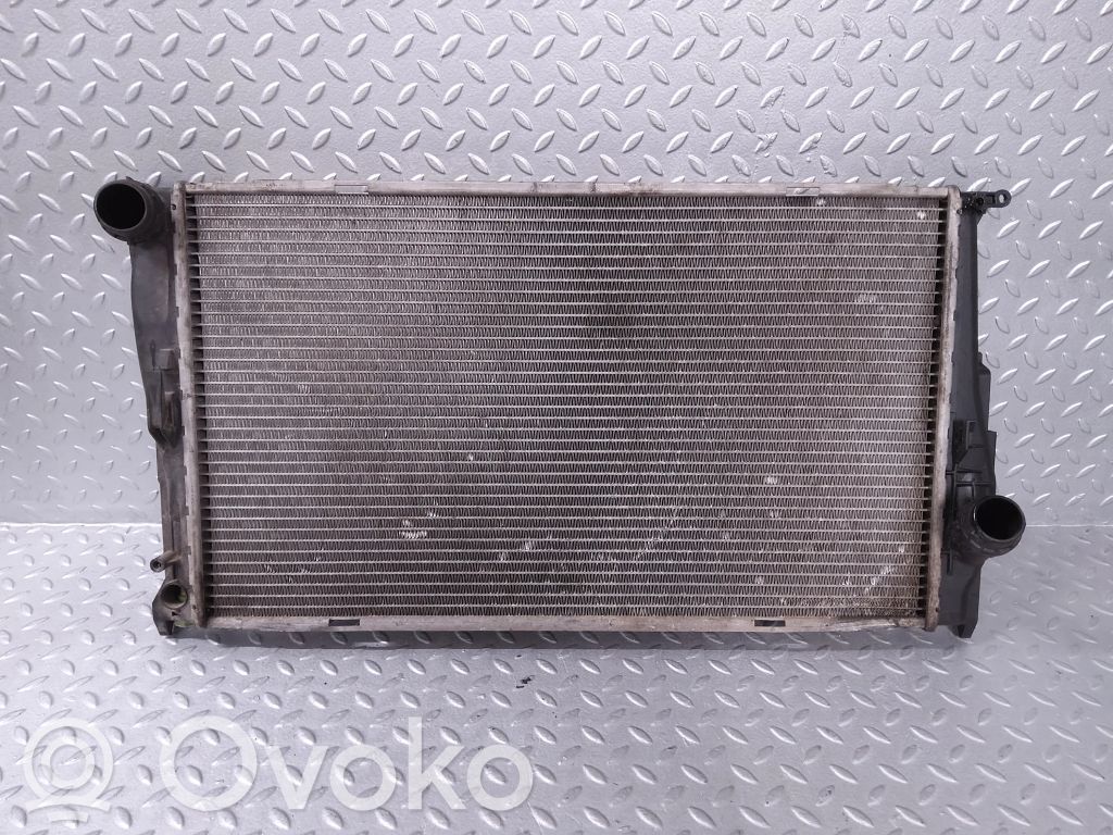 BMW 1 E81 E87 Coolant radiator 