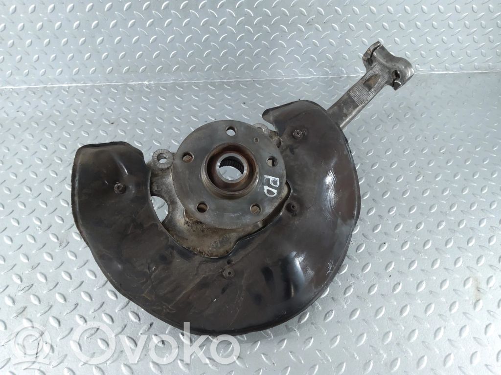 Audi A8 S8 D4 4H Cubo de rueda delantera 