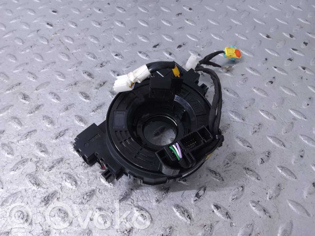 Toyota Corolla Cross Muelle espiral del airbag (Anillo SRS) 