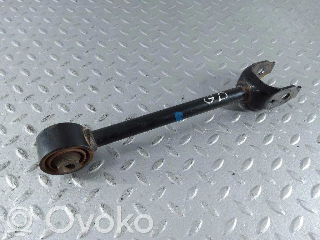 Toyota Corolla Cross Вилы 