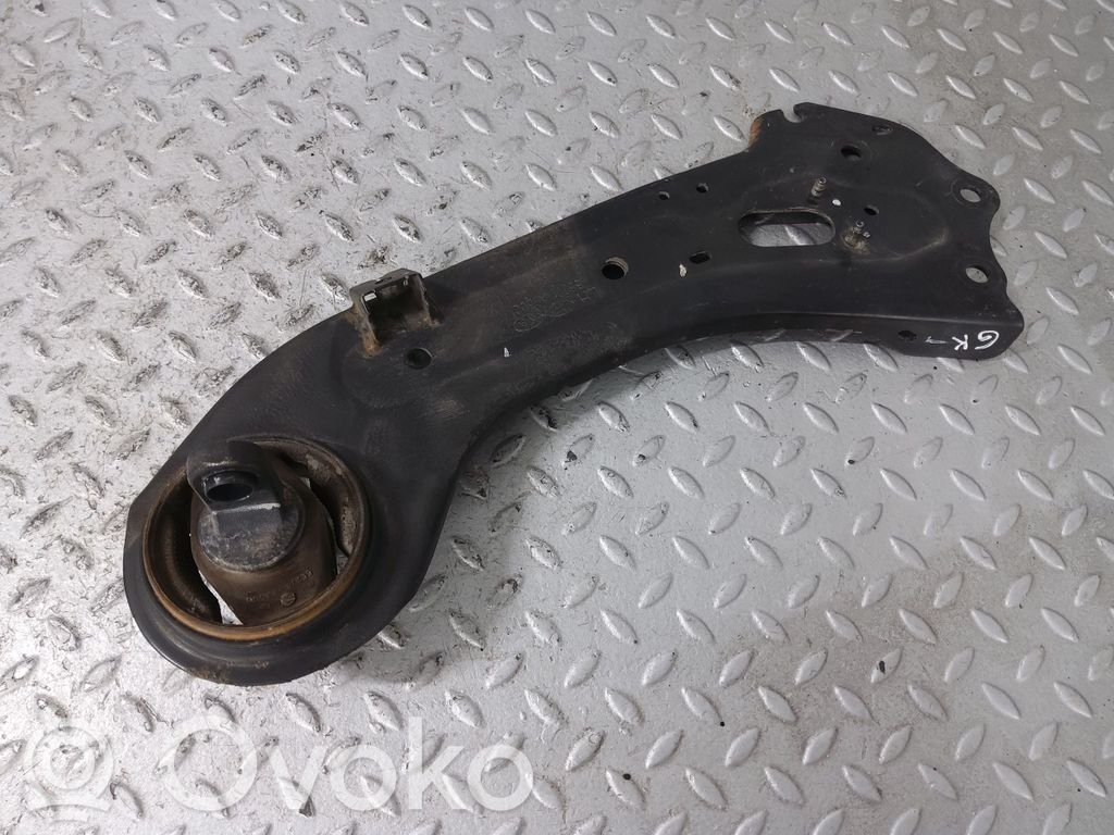 KIA Optima Querlenker Achsschenkel hinten 