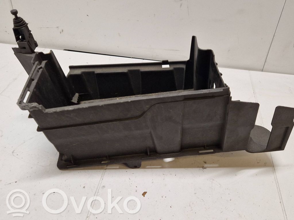 Saab 9-3 Ver2 Podstawa / Obudowa akumulatora 