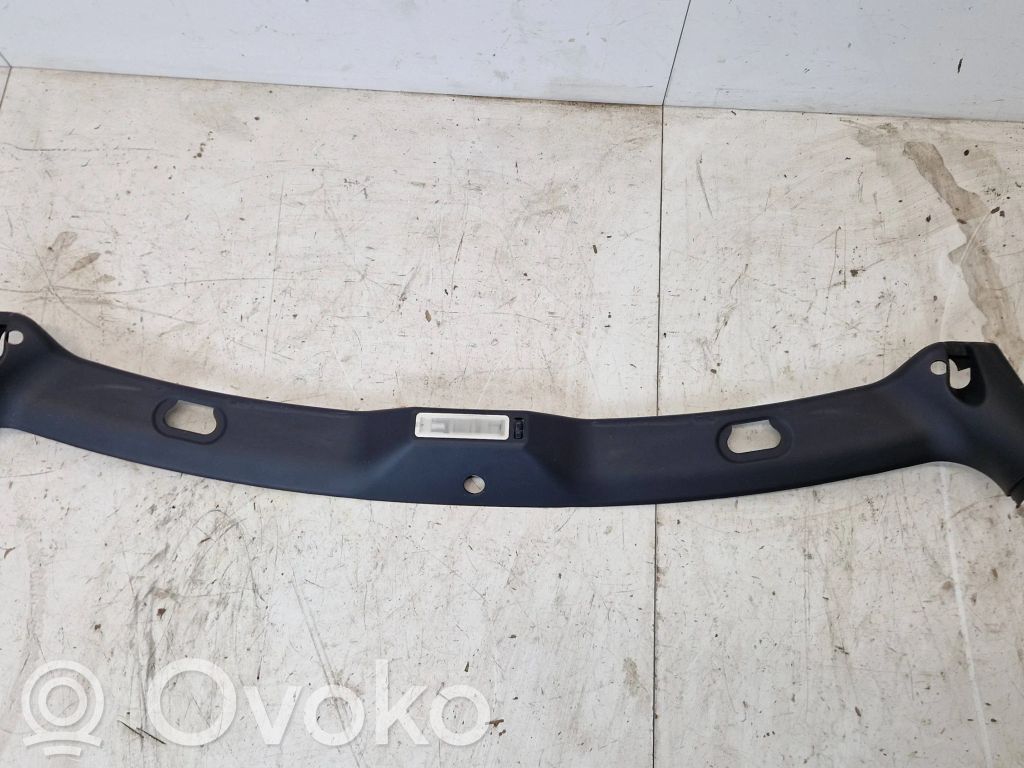BMW Z3 E36 Windshield trim 