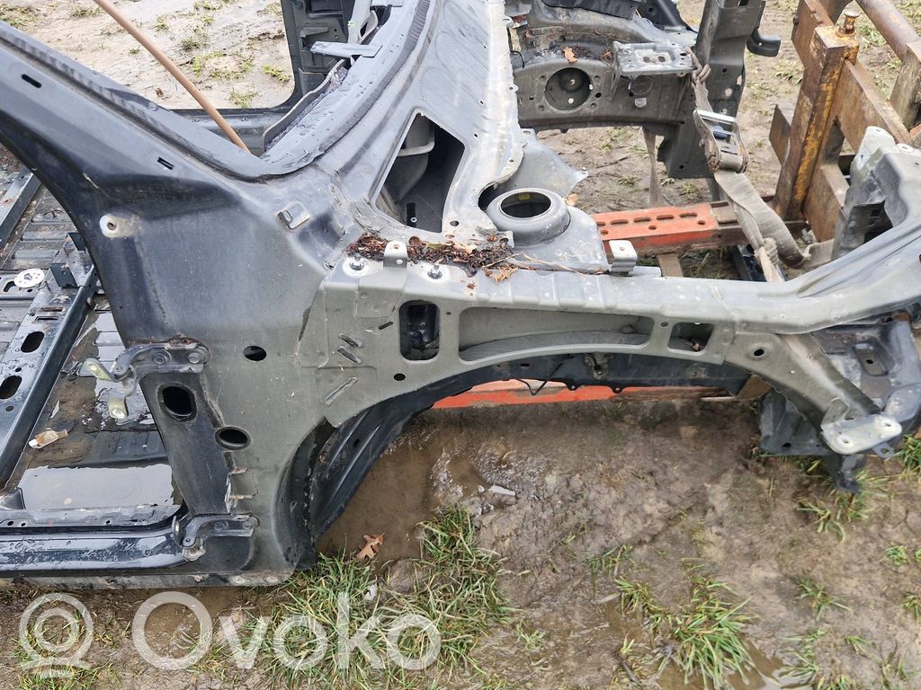 Panel lateral delantero