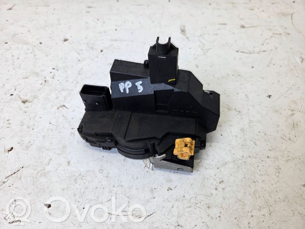 Saab 9-3 Ver2 Priekšpusē slēdzene 