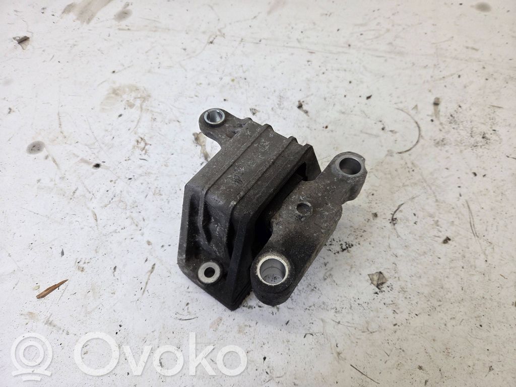 Saab 9-3 Ver2 Engine mount bracket 
