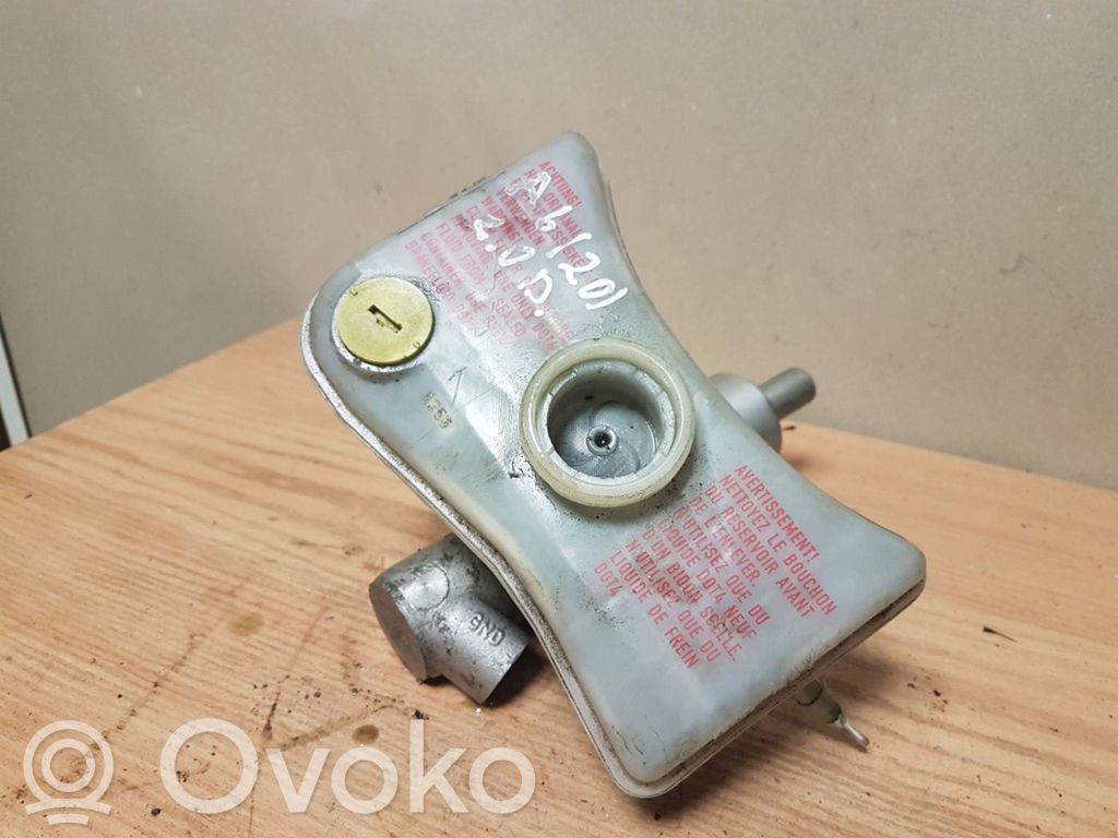 Audi A6 S6 C6 4F Główny cylinder hamulca 