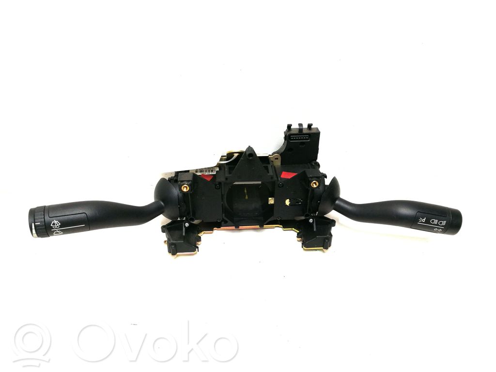 Volkswagen Phaeton Indicator stalk 