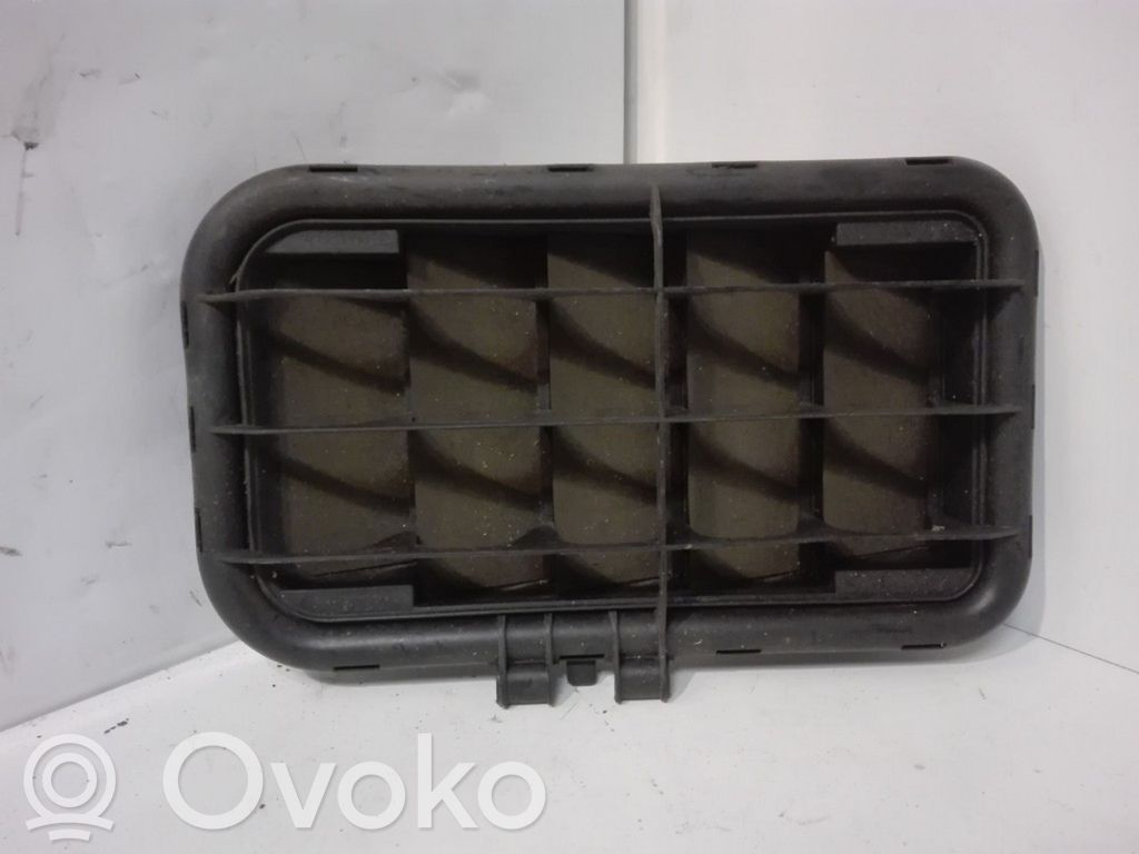Audi A8 S8 D4 4H Kulmapaneelin paineventtiili 