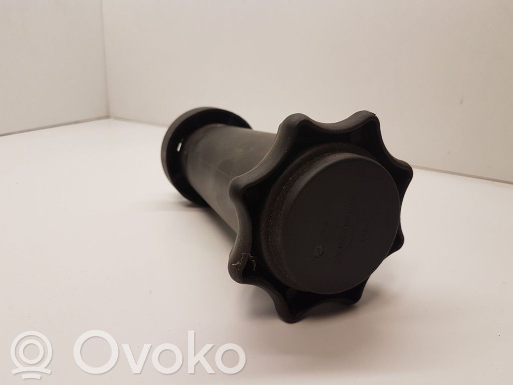 Audi A8 S8 D3 4E Tornillo de la rueda de repuesto 