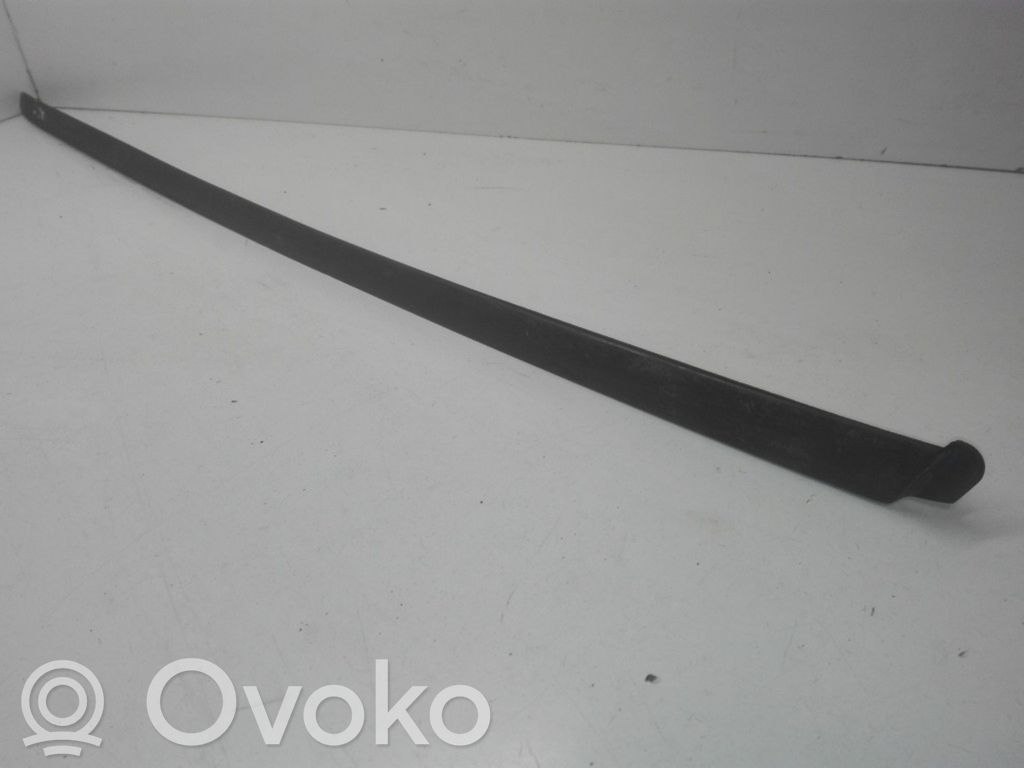Audi A4 S4 B7 8E 8H Windshield trim 