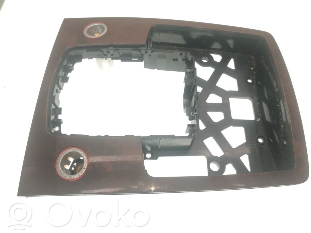 Audi Q7 4L Ramă consolă centrală 