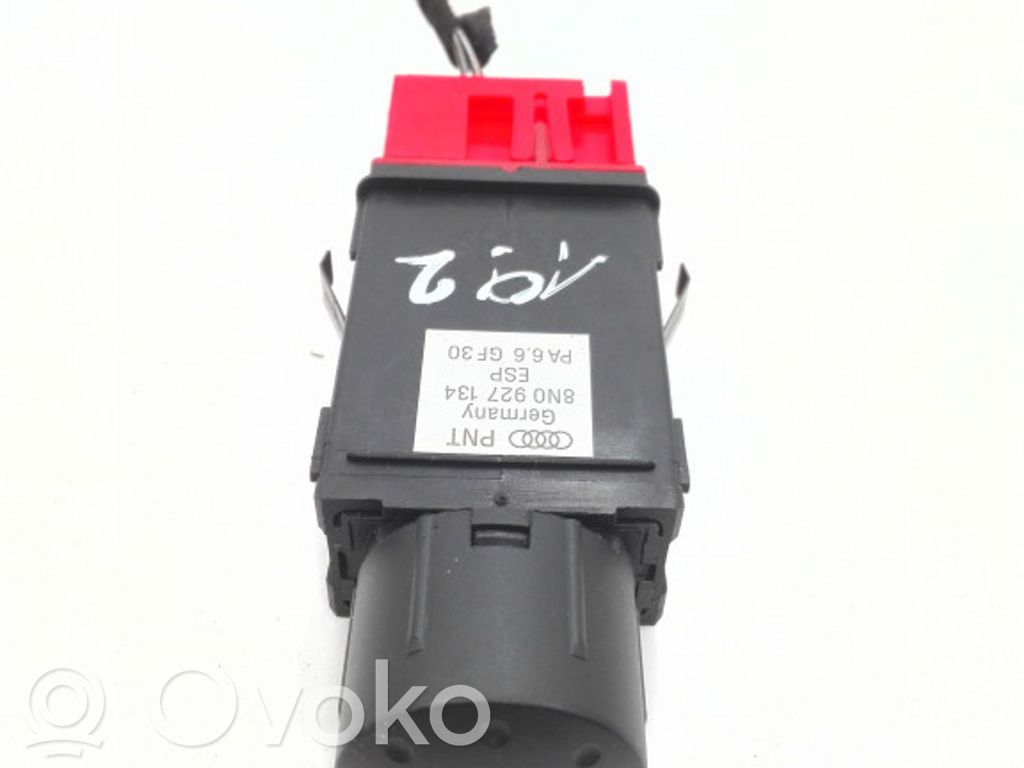 Interruptor ESP (programa de estabilidad)   8N0927134