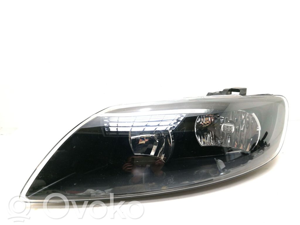 Audi Q7 4L Lampa przednia 