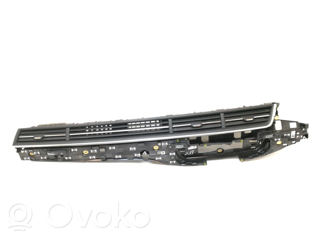 Audi Q7 4M Centrinės oro grotelės 
